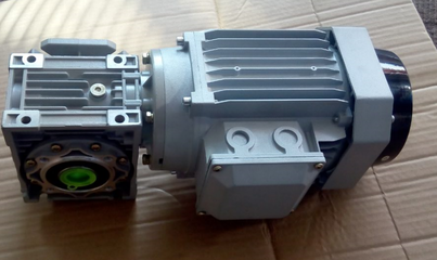 RV050/80-0.37KW铝合金方形体涡轮减速电机 化工机械动力源的保养与维护指南概览